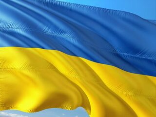 Das Symbolbild zeigt die Flagge der Ukraine.